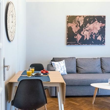 Syntagma Apartments By Livin Urbban Atene Esterno foto